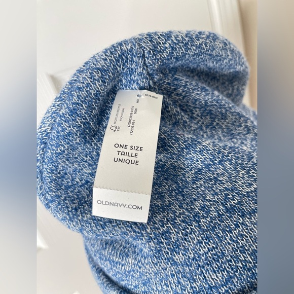 Old Navy Blue Knit Hat Textured Design - Picture 3 of 5